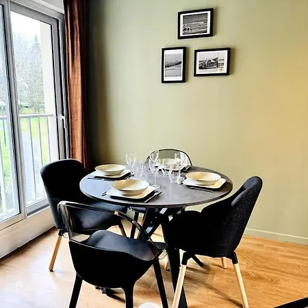 Bel Renove Dans Une Calme Appartement *