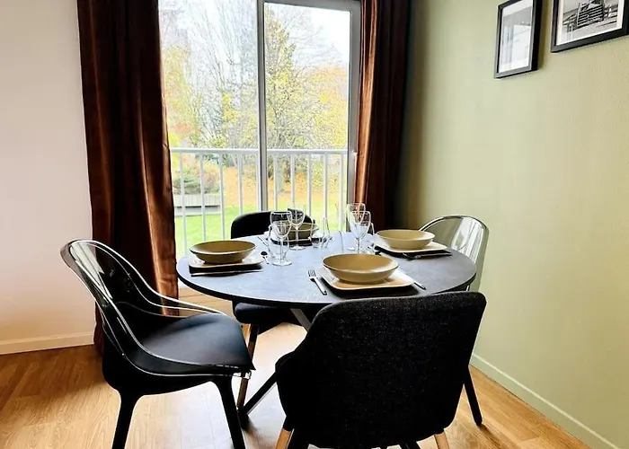 Bel Renove Dans Une Calme Apartment Caen