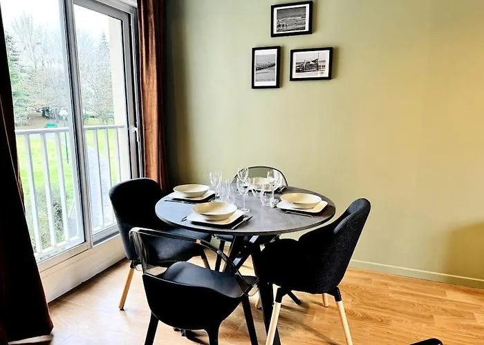 Bel Renove Dans Une Calme Apartment *