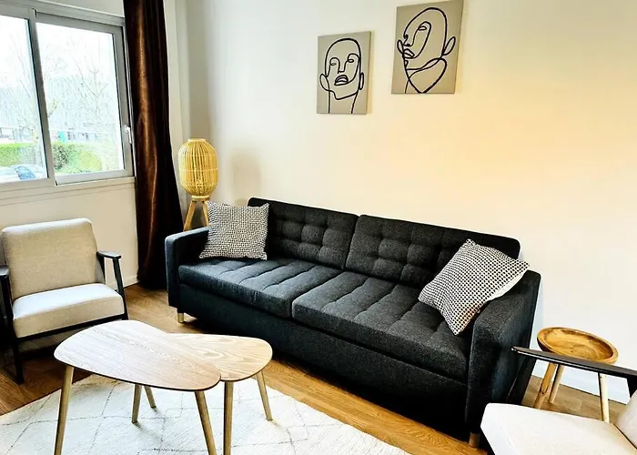 Bel Renove Dans Une Calme